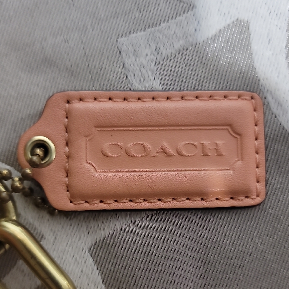 Coach Tan and Pink Crossbody Bag. With Dust Bag. - Picture 2 of 9